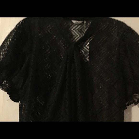Black lace Shirt - Picture 2 of 6